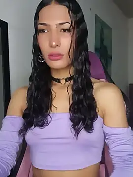 Lanna hott  online show from May 2026 11:27:02 AM