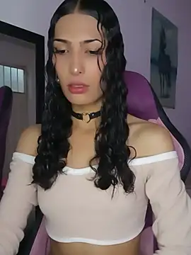 Lanna hott  online show from June 2026 07:57:02 PM
