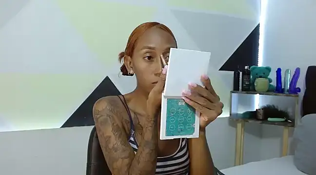 Snapshot of ZashaRomero chatting on March 2025 08:54:01 PM ZashaRomero online show from March 2025 08:54:01 PM