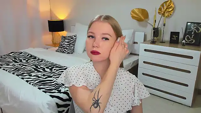 shy  lady online show from January 2025 06:27:01 PM