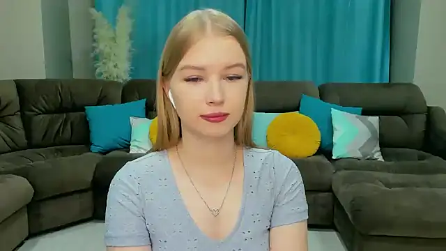 shy  lady online show from February 2025 02:38:01 PM