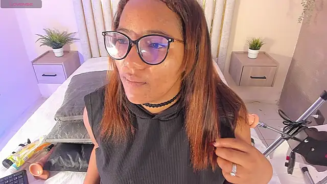 Lilithcaballero online show from January 2025 03:47:02 AM