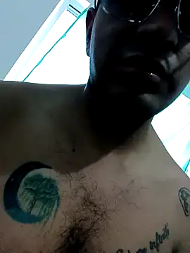 Snapshot of ale3J4a chatting on March 2025 01:02:02 AM ale3J4a online show from March 2025 01:02:02 AM