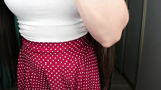 AriaGray online show from September 2025 01:24:02 PM