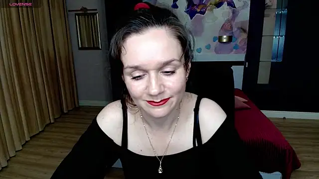 Snapshot of AriaGray chatting on May 2026 01:47:02 AM AriaGray online show from May 2026 01:47:02 AM
