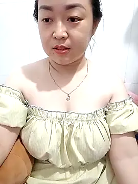 VyOanh2K online show from March 2025 05:27:02 PM