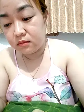 VyOanh2K online show from November 2025 03:44:01 PM