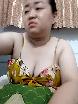 VyOanh2K online show from February 2026 05:42:02 PM