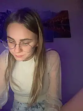 GraceTorrez online show from December 2024 04:05:01 PM
