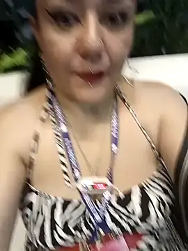 Snapshot of Kinkster_Jade chatting on February 2025 11:36:02 PM Kinkster Jade online show from February 2025 11:36:02 PM