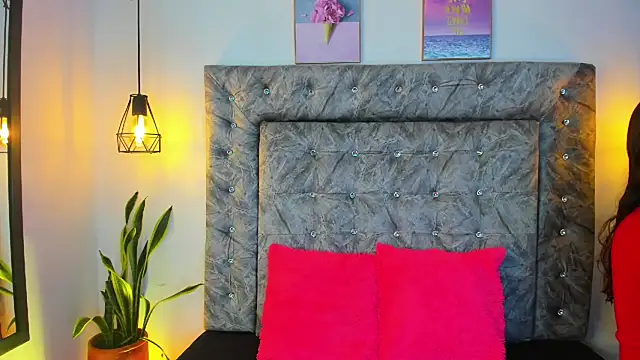 sweet abby1 online show from March 2025 12:02:02 PM