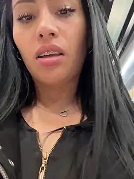 Snapshot of Sara_luna_ chatting on March 2025 11:02:01 PM Sara luna online show from March 2025 11:02:01 PM