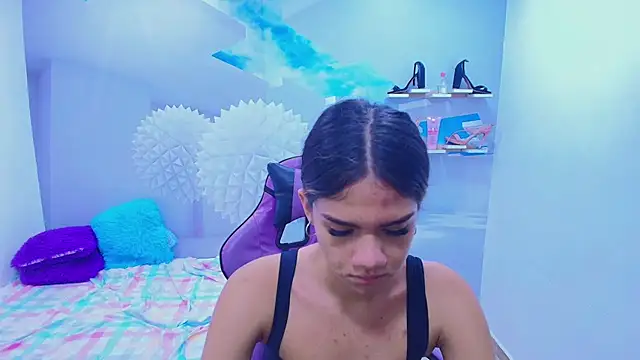 DEMI LEED online show from November 2025 12:15:02 PM