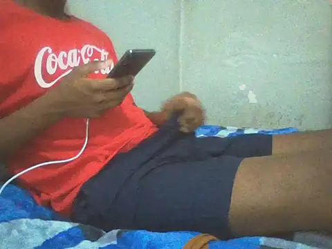 Snapshot of Thibotough chatting on November 2025 10:52:02 PM Thibotough online show from November 2025 10:52:02 PM