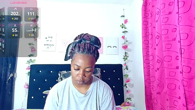 Snapshot of CiaraEbony chatting on November 2025 02:31:02 AM CiaraEbony online show from November 2025 02:31:02 AM