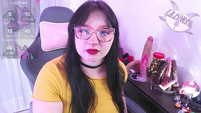 LiloMoon69 online show from April 2026 12:14:02 AM