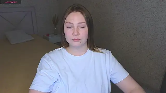 Snapshot of Catherine_River chatting on March 2025 12:23:01 PM Catherine River online show from March 2025 12:23:01 PM