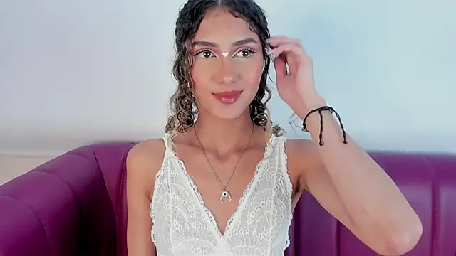 Snapshot of Daddysgirl1_ chatting on January 2025 06:42:01 AM Daddysgirl1 online show from January 2025 06:42:01 AM
