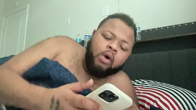 papijusto online show from October 2025 07:38:02 PM