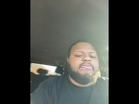 papijusto online show from December 2025 02:35:01 PM