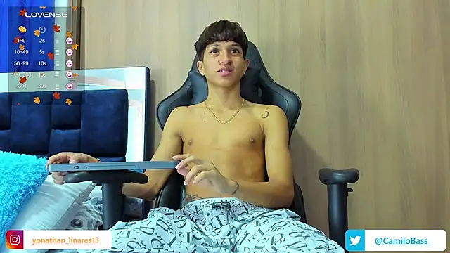  CamiloBass online show from February 2025 01:11:01 AM