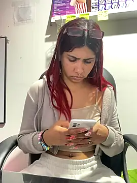 soy sarah  online show from October 2025 09:27:01 AM