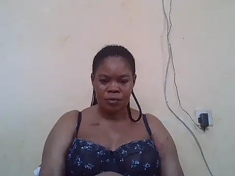 Snapshot of ANALQUEEN4 chatting on December 2025 06:08:02 AM ANALQUEEN4 online show from December 2025 06:08:02 AM