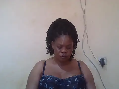 ANALQUEEN4 online show from April 2026 02:20:01 PM