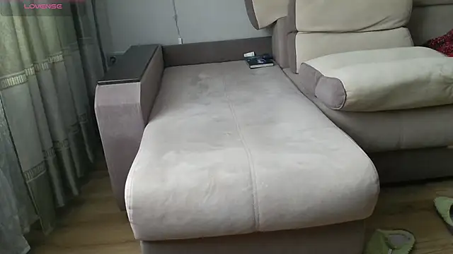 Snapshot of MilaaMilaa chatting on December 2025 04:07:02 AM MilaaMilaa online show from December 2025 04:07:02 AM