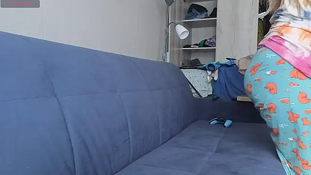 Snapshot of MilaaMilaa chatting on April 2026 03:12:02 AM MilaaMilaa online show from April 2026 03:12:02 AM