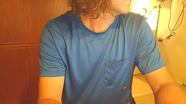 costanza7070 online show from April 2026 03:05:01 AM