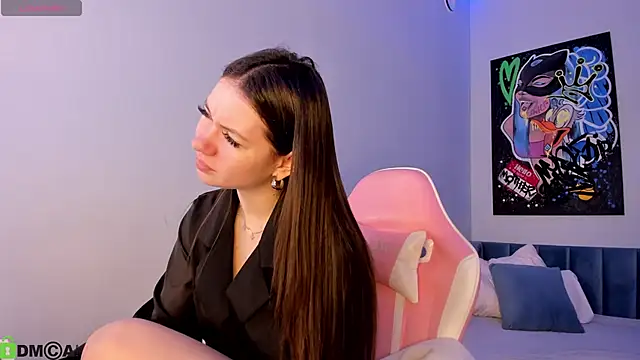 Snapshot of Nicole_Charm chatting on April 2026 12:12:01 AM Nicole Charm online show from April 2026 12:12:01 AM