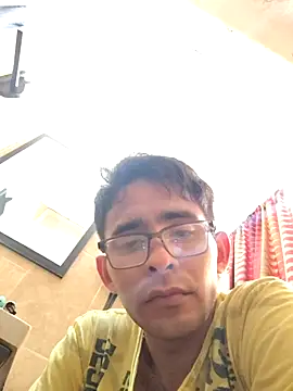 Snapshot of VL25DN26 chatting on February 2026 04:25:02 PM VL25DN26 online show from February 2026 04:25:02 PM