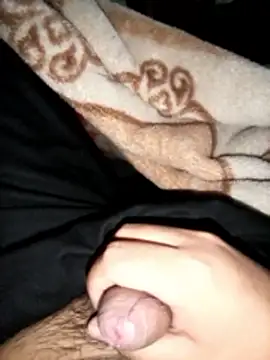 Hyoup01 online show from March 2026 11:32:01 PM