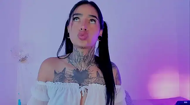 shadowcatt  online show from January 2025 12:52:02 AM