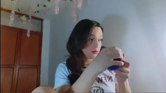 alexaryderr online show from May 2026 01:28:01 PM
