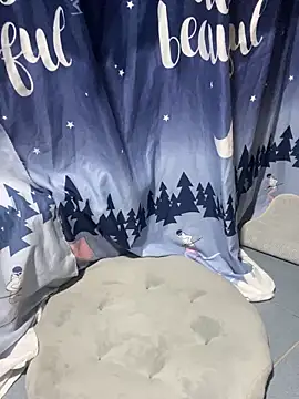 Shirato hana online show from October 2025 02:29:02 PM