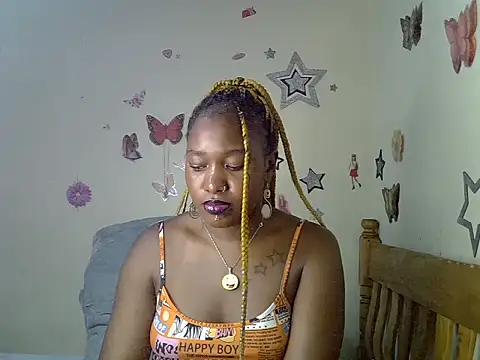 Snapshot of Pretty_tiffany chatting on March 2025 08:51:02 PM Pretty tiffany online show from March 2025 08:51:02 PM