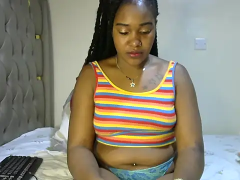 Snapshot of Pretty_tiffany chatting on September 2025 09:10:02 AM Pretty tiffany online show from September 2025 09:10:02 AM