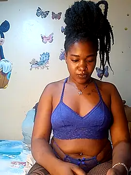 Snapshot of Pretty_tiffany chatting on September 2025 10:12:01 PM Pretty tiffany online show from September 2025 10:12:01 PM