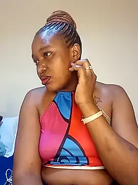 Snapshot of Pretty_tiffany chatting on October 2025 11:27:02 PM Pretty tiffany online show from October 2025 11:27:02 PM