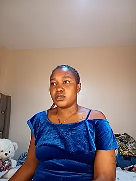 Snapshot of Pretty_tiffany chatting on October 2025 04:24:02 PM Pretty tiffany online show from October 2025 04:24:02 PM