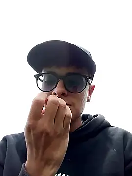 Cuervo maniaco online show from February 2025 05:53:02 PM