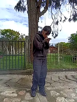 Cuervo maniaco online show from November 2025 02:39:02 PM