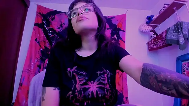 Lucyfx666 online show from July 2026 09:54:01 PM