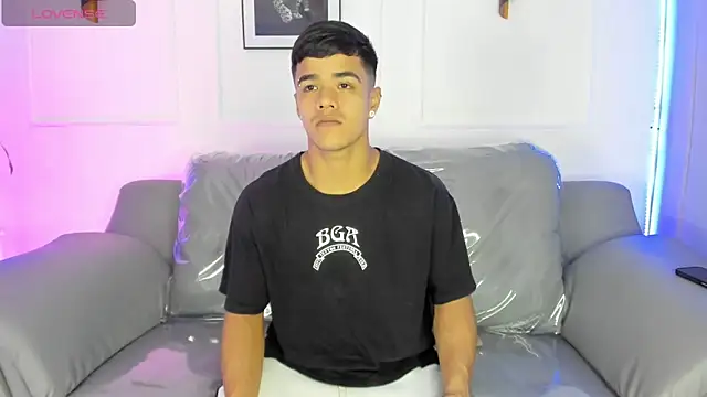 Rob saenz  online show from December 2025 03:08:01 PM