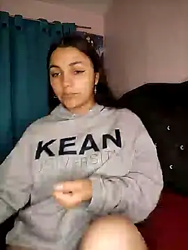 Nahiara velez online show from February 2025 11:51:02 PM