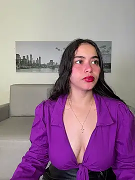 SophieRoyals online show from June 2026 01:46:01 PM