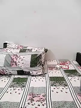 Snapshot of Diya_Chopra chatting on January 2025 04:59:01 AM Diya Chopra online show from January 2025 04:59:01 AM