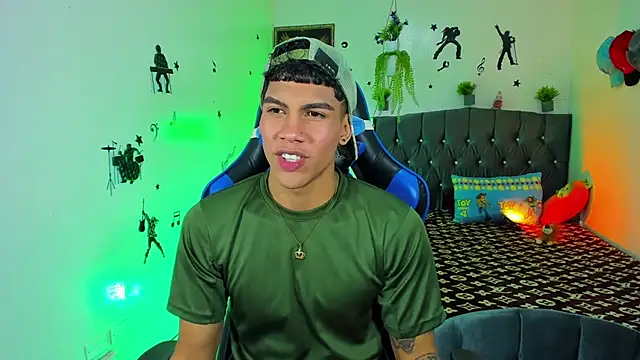 Damian latinxxx online show from September 2025 03:06:02 AM